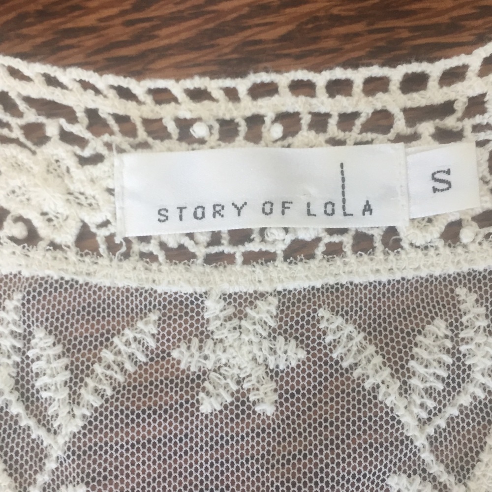🔴 LF/Story of Lola Lace racerback tank. Ivory. 🔴 - Picture 3 of 4